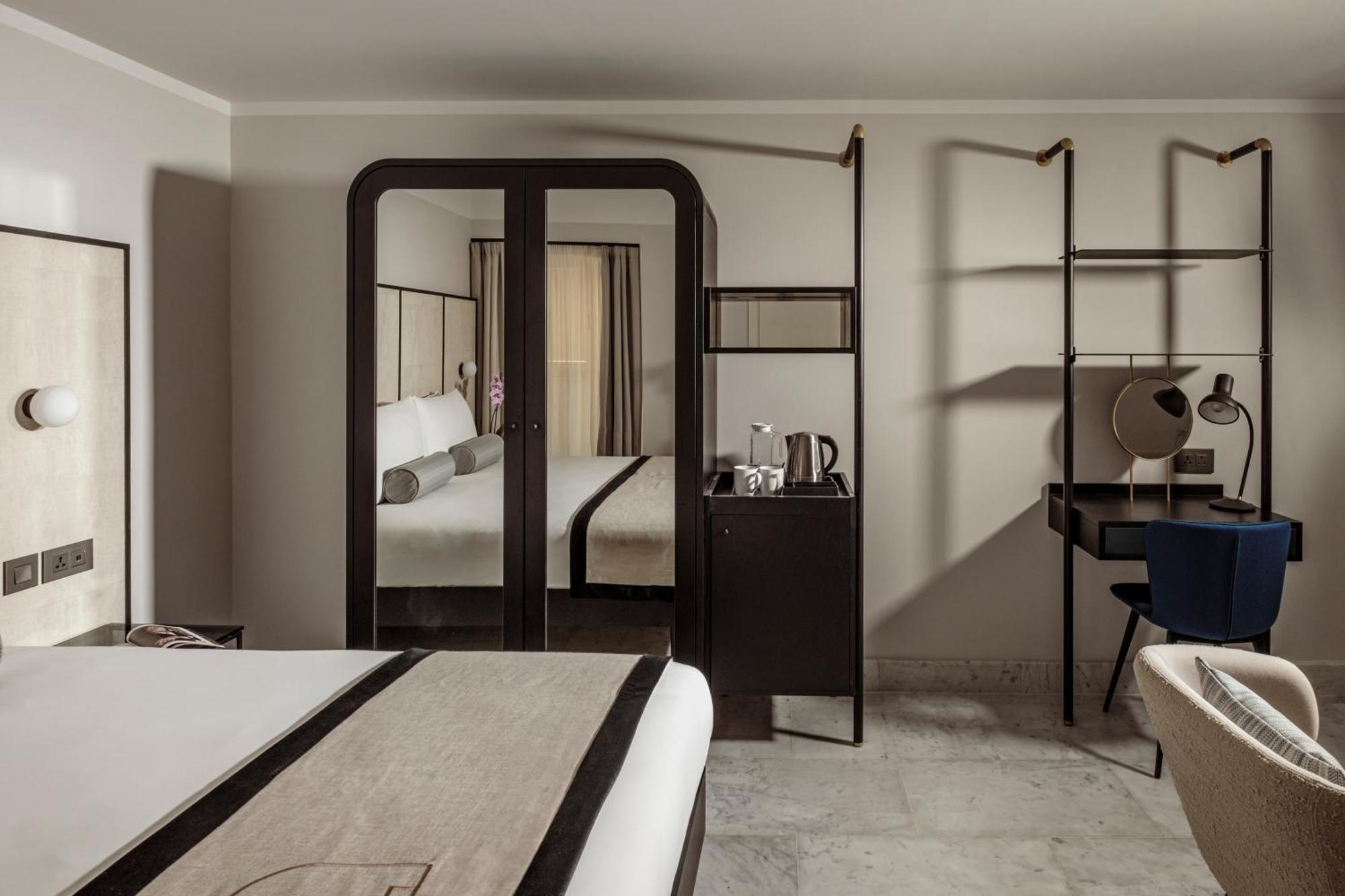 San Karlu Hotel Валета Екстериор снимка